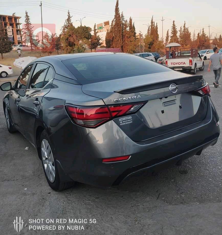 نیسان سێنترا